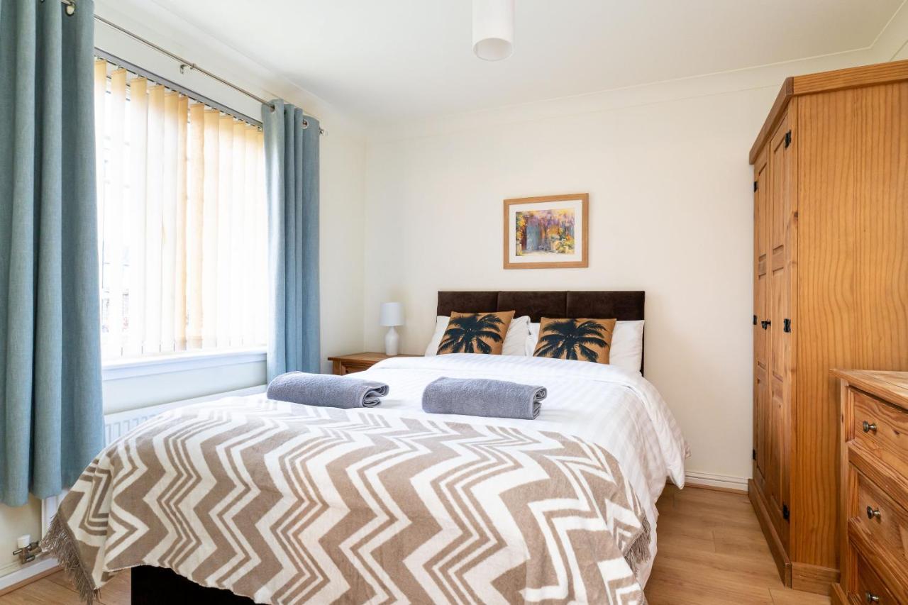 4 Bedroom Townhouse In 斯特灵 外观 照片